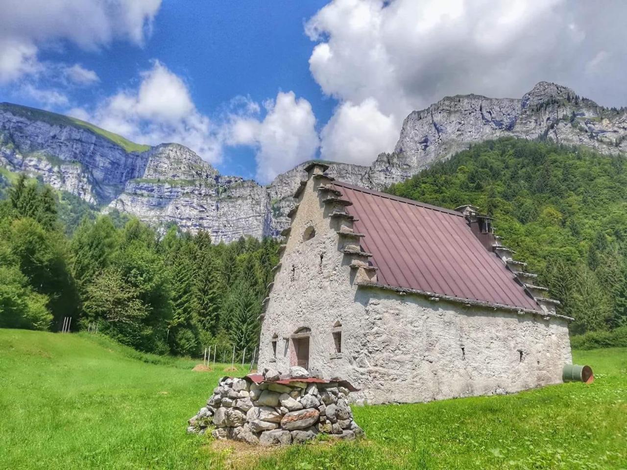 Bed And Breakfast Ai Sassi Sovramonte Esterno foto